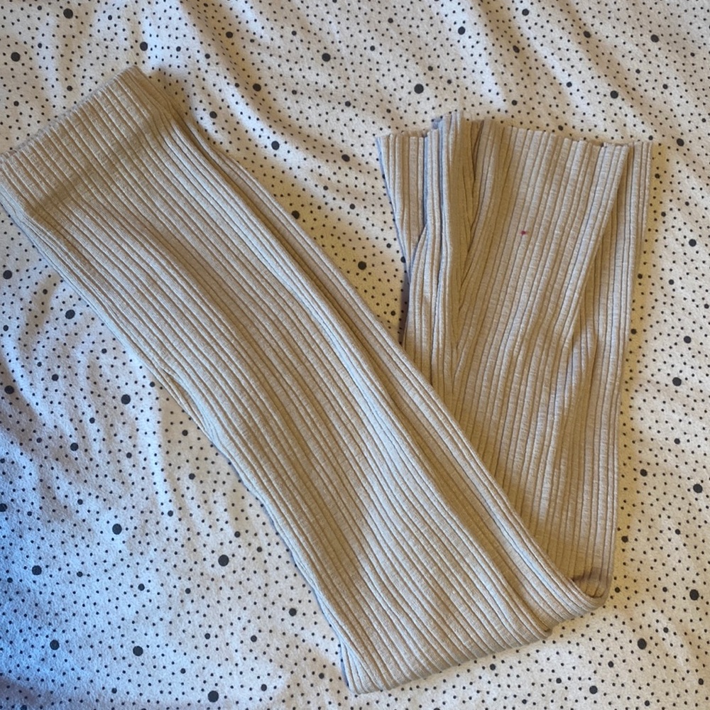 ribbed cream flarred pants